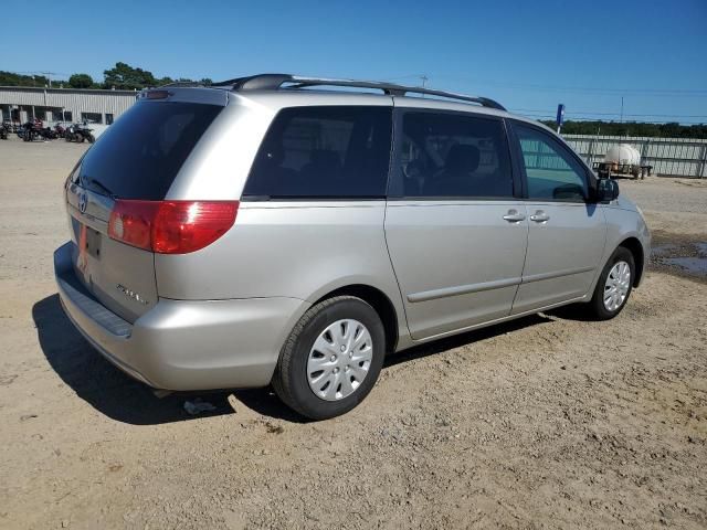 2007 Toyota Sienna CE