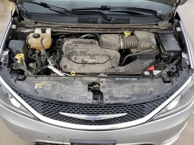 2018 Chrysler Pacifica Touring L Plus