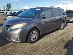 Toyota Vehiculos salvage en venta: 2013 Toyota Sienna XLE