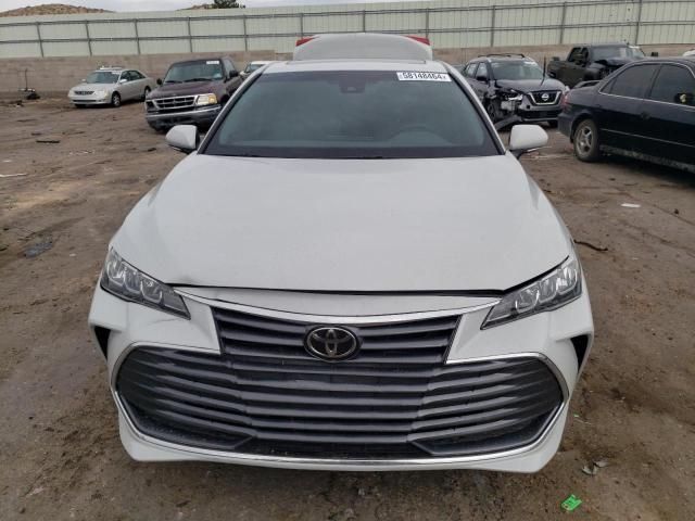 2022 Toyota Avalon XLE