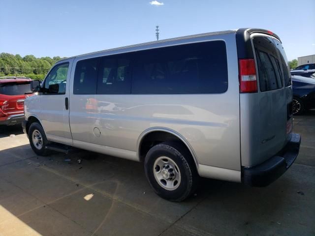 2018 Chevrolet Express G2500 LS