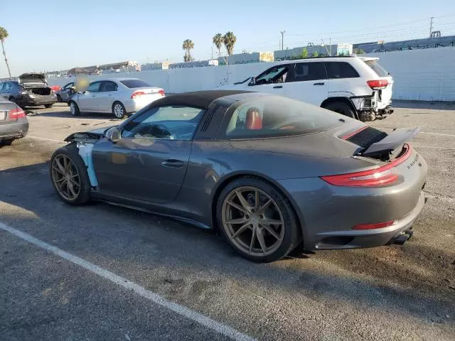 2019 Porsche 911 Targa