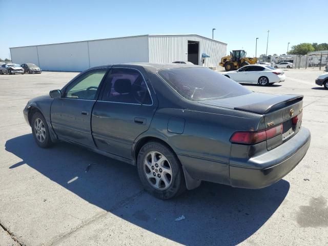 1998 Toyota Camry LE