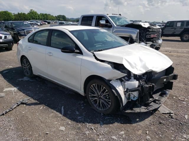 2023 KIA Forte GT Line