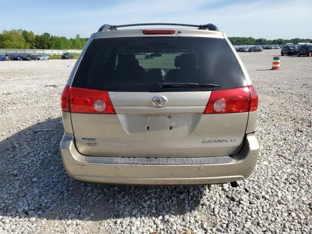 2008 Toyota Sienna CE