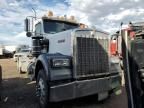 1995 Kenworth Construction W900