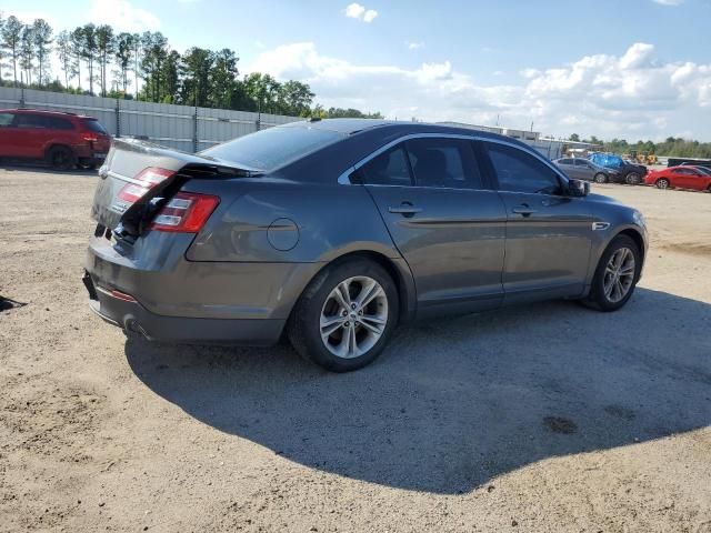 2017 Ford Taurus SEL