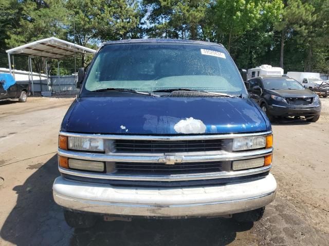 2002 Chevrolet Express G3500