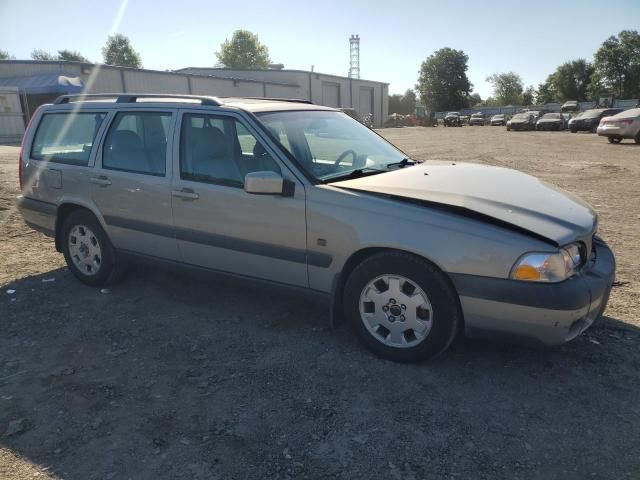 2000 Volvo V70 XC