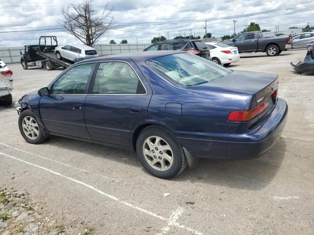 1999 Toyota Camry LE