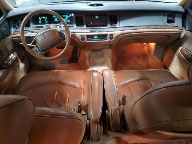 1995 Lincoln Town Car Executive