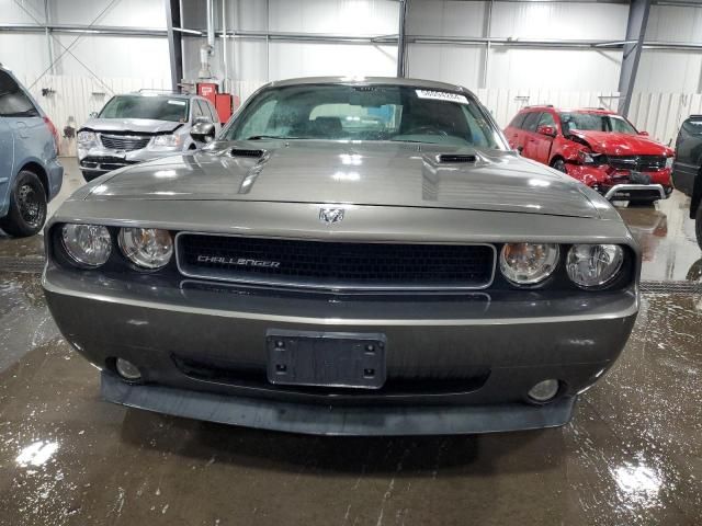 2009 Dodge Challenger SE