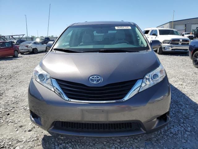 2012 Toyota Sienna LE