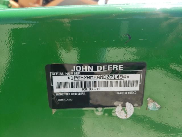 2021 John Deere 520M