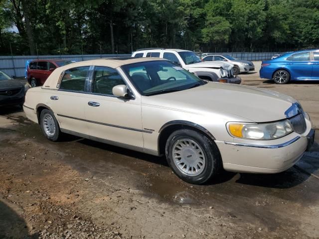 2000 Lincoln Town Car Cartier