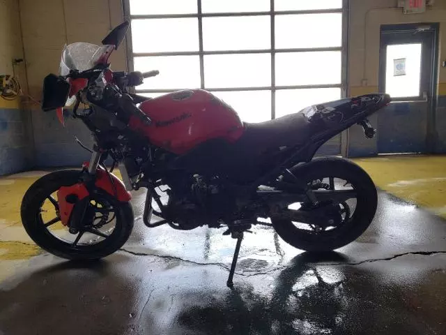 2008 Kawasaki EX250 J