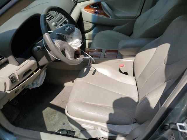 2011 Toyota Camry Hybrid