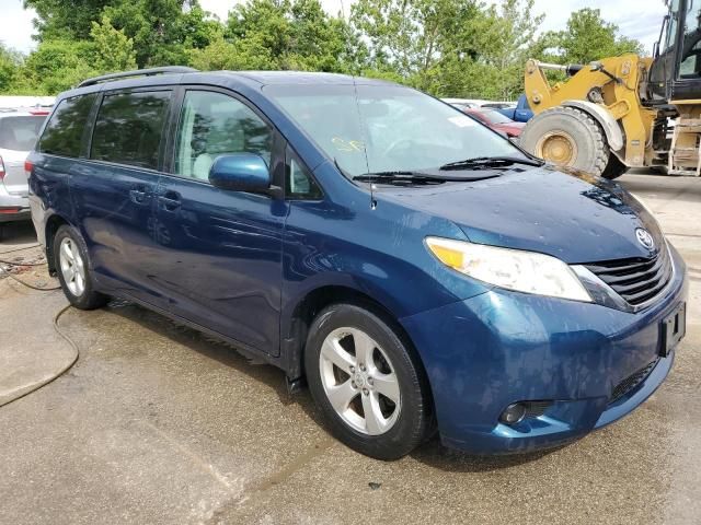 2012 Toyota Sienna LE