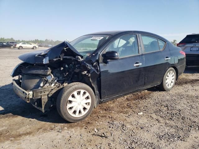 2012 Nissan Versa S