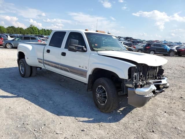 2004 GMC New Sierra C3500