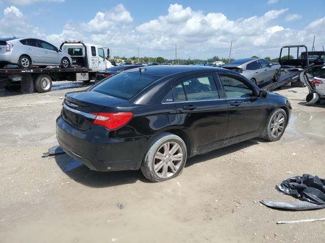 2012 Chrysler 200 Touring