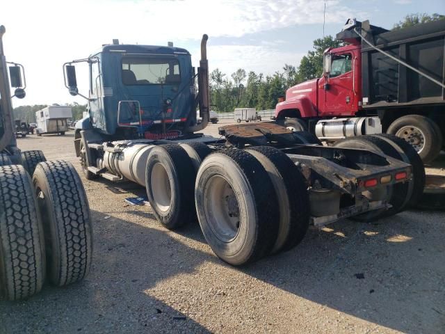 2017 Mack 600 CXU600