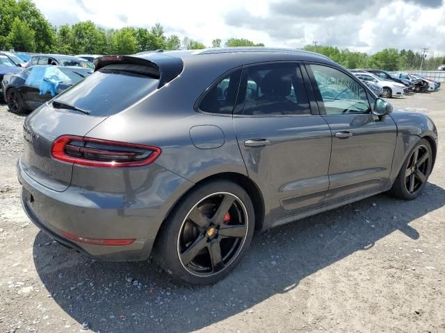 2015 Porsche Macan Turbo