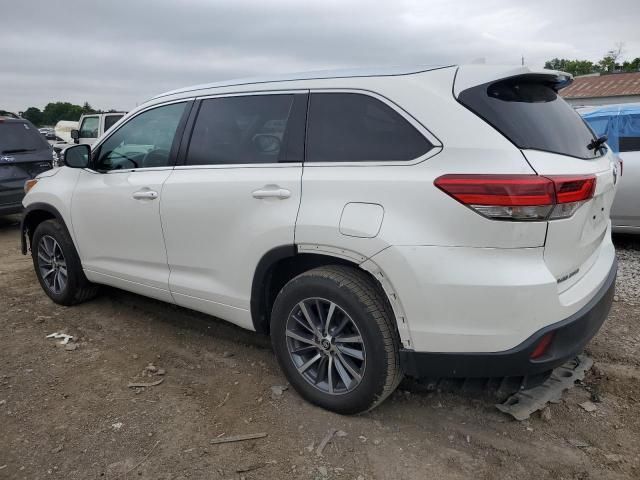 2018 Toyota Highlander SE