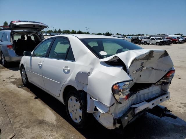 2004 Toyota Camry LE