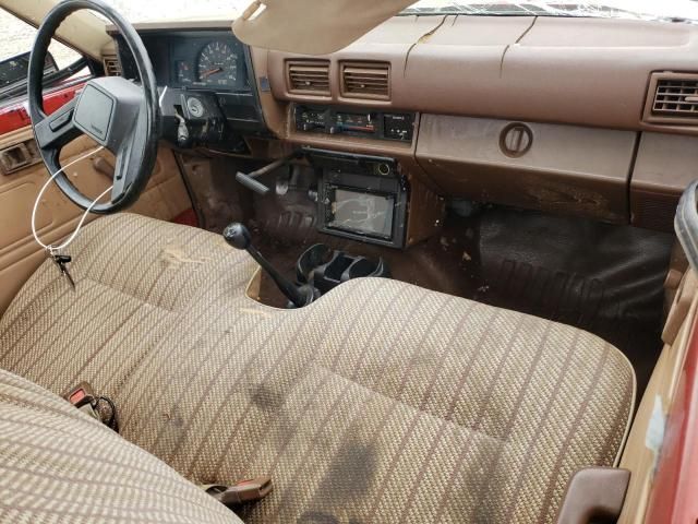 1984 Toyota Pickup 1/2 TON RN55 DLX