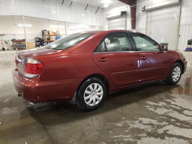 2005 Toyota Camry LE