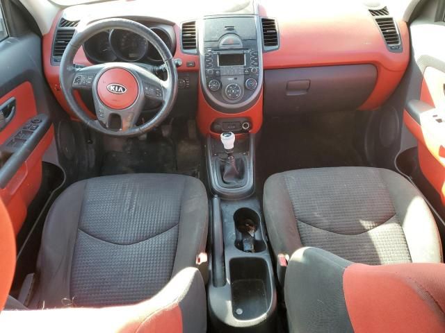 2010 KIA Soul +