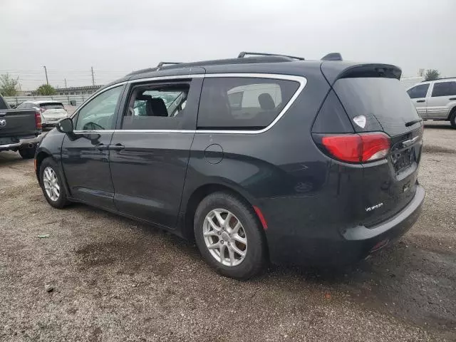 2020 Chrysler Voyager LXI