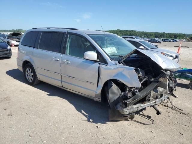 2010 Chrysler Town & Country Touring