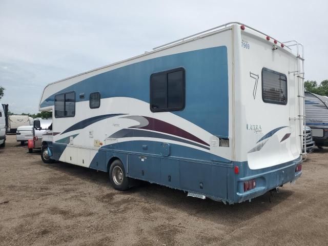 2002 Ford Econoline E450 Super Duty Cutaway Van