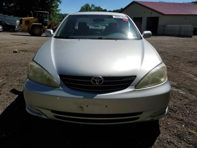 2004 Toyota Camry LE