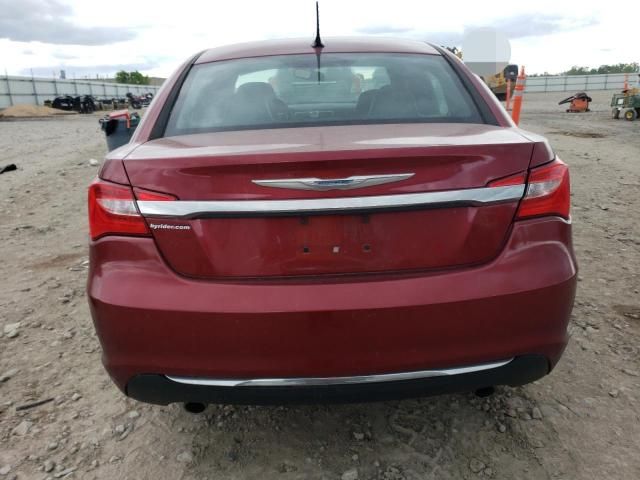 2013 Chrysler 200 Limited