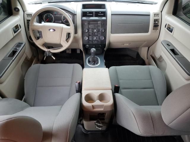 2011 Ford Escape XLS