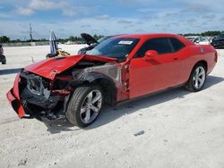 Carros salvage para piezas a la venta en subasta: 2018 Dodge Challenger R/T