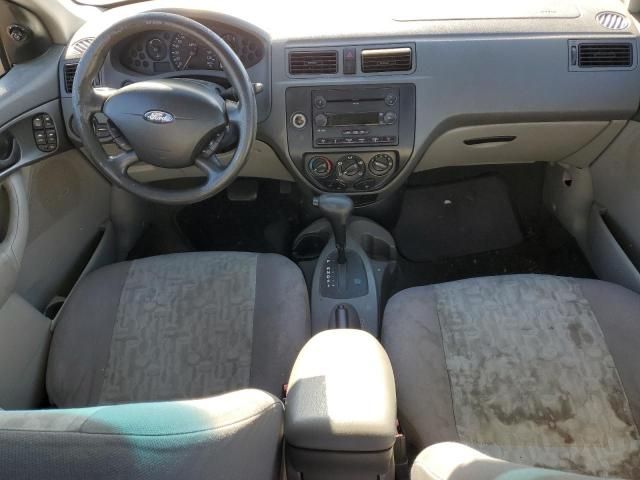 2005 Ford Focus ZX4