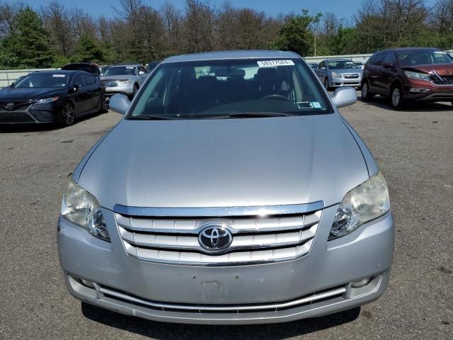 2007 Toyota Avalon XL