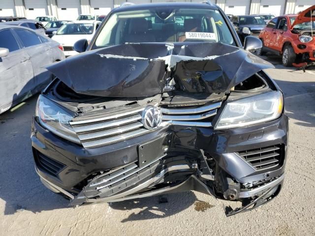 2015 Volkswagen Touareg V6