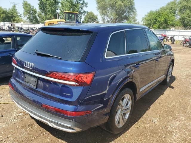 2022 Audi Q7 Premium Plus