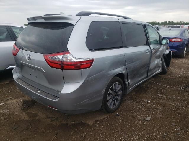 2020 Toyota Sienna XLE