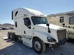 2019 Freightliner Cascadia 125