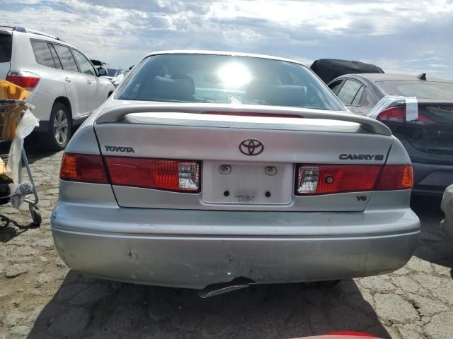 2000 Toyota Camry LE