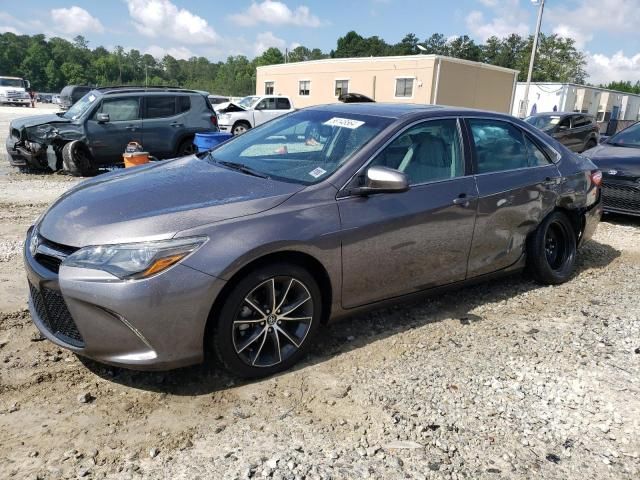 2016 Toyota Camry XSE