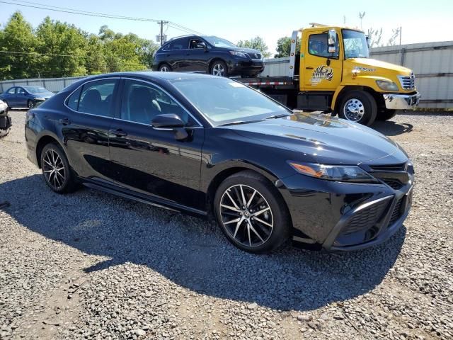 2023 Toyota Camry SE Night Shade