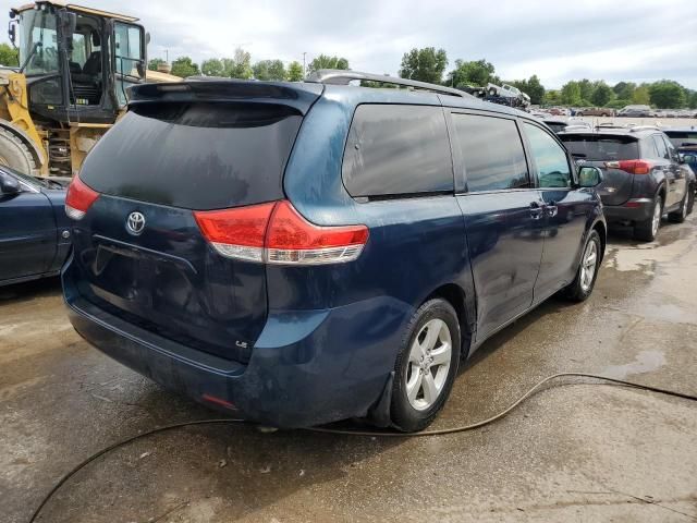 2012 Toyota Sienna LE