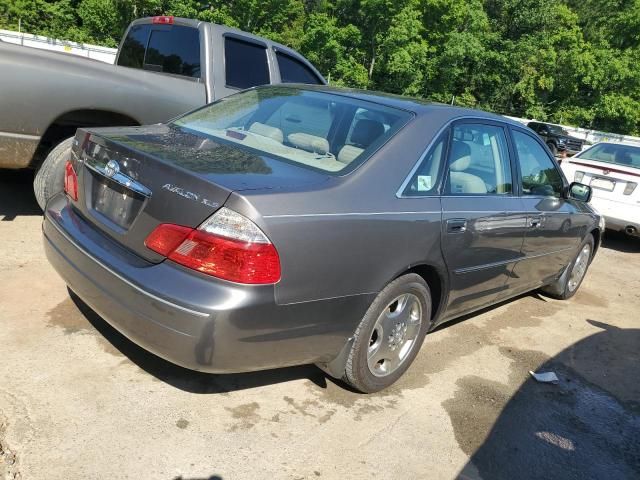 2003 Toyota Avalon XL